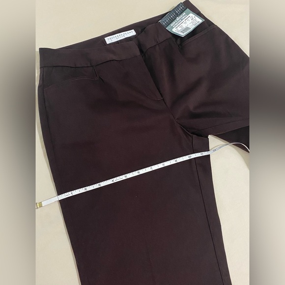 Geoffrey Beene sport pants. NWT - Picture 9 of 13